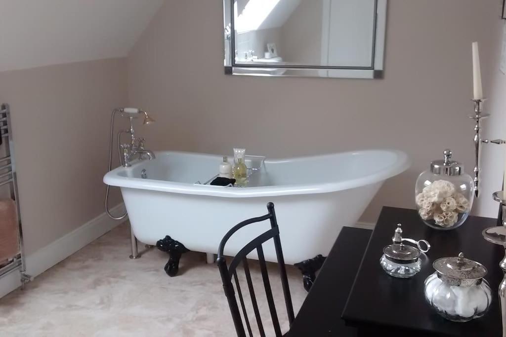 Kilmorack 7 Burnside House B&B 외부 사진